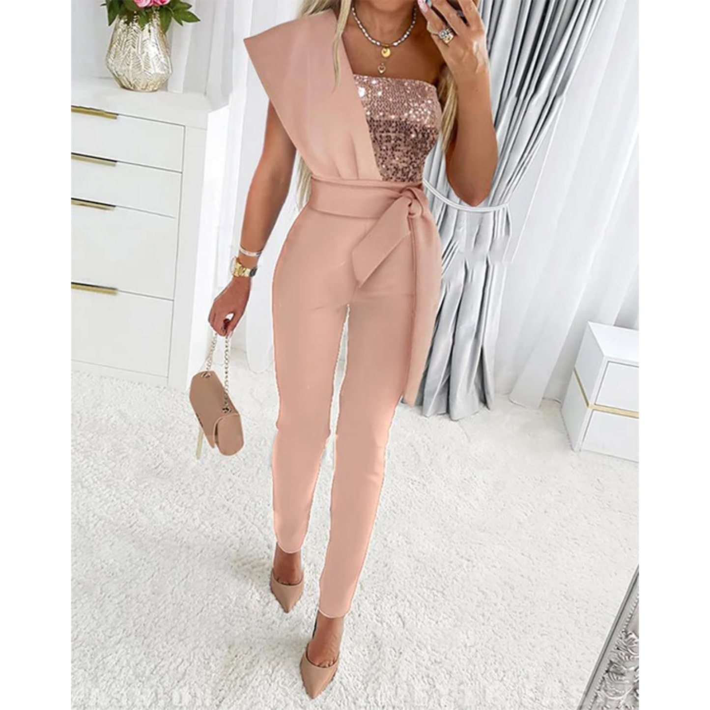 Soline - Jumpsuit à une épaule en sequins