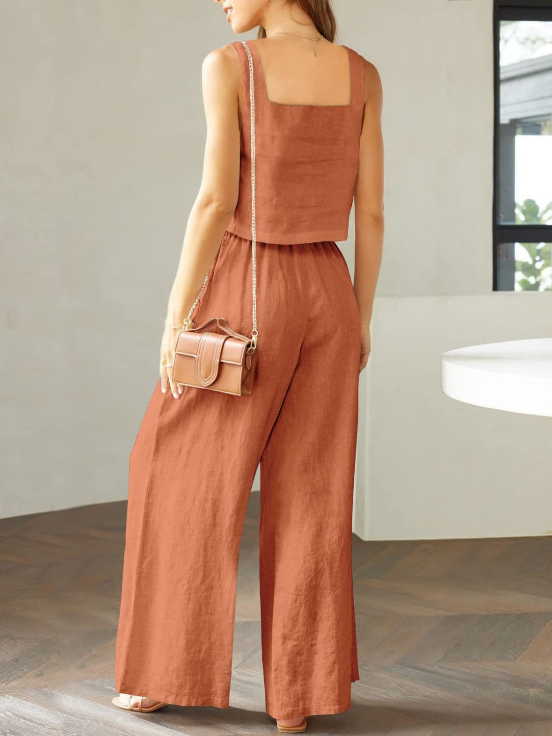 Nova - Ensemble deux pièces en lin composé d'un top à décolleté carré et d'un pantalon large à taille haute élastique