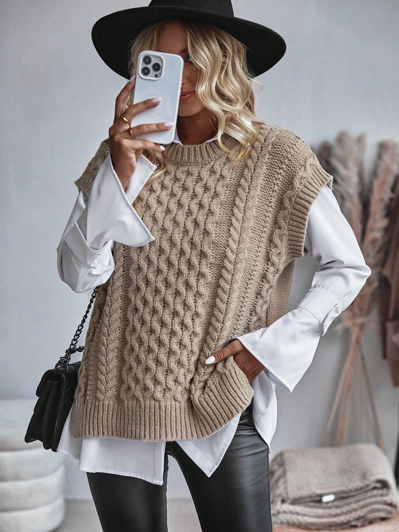 Jessamine - Gilet en tricot torsadé sans chemisier