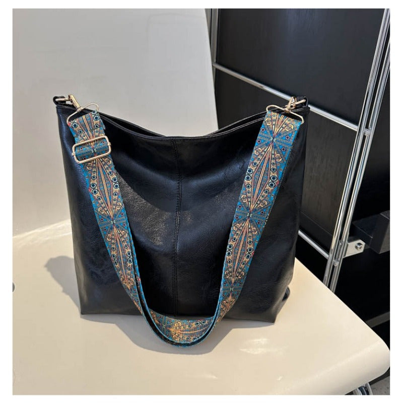 Zora - Sac bandoulière spacieux bohème chic avec design abstrait bandoulière et simili cuir