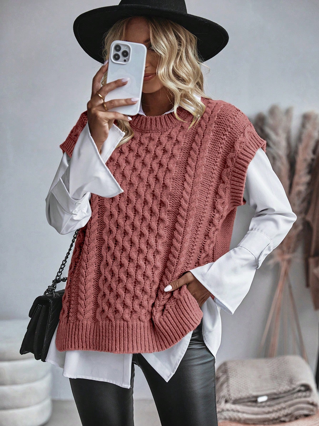Jessamine - Gilet en tricot torsadé sans chemisier