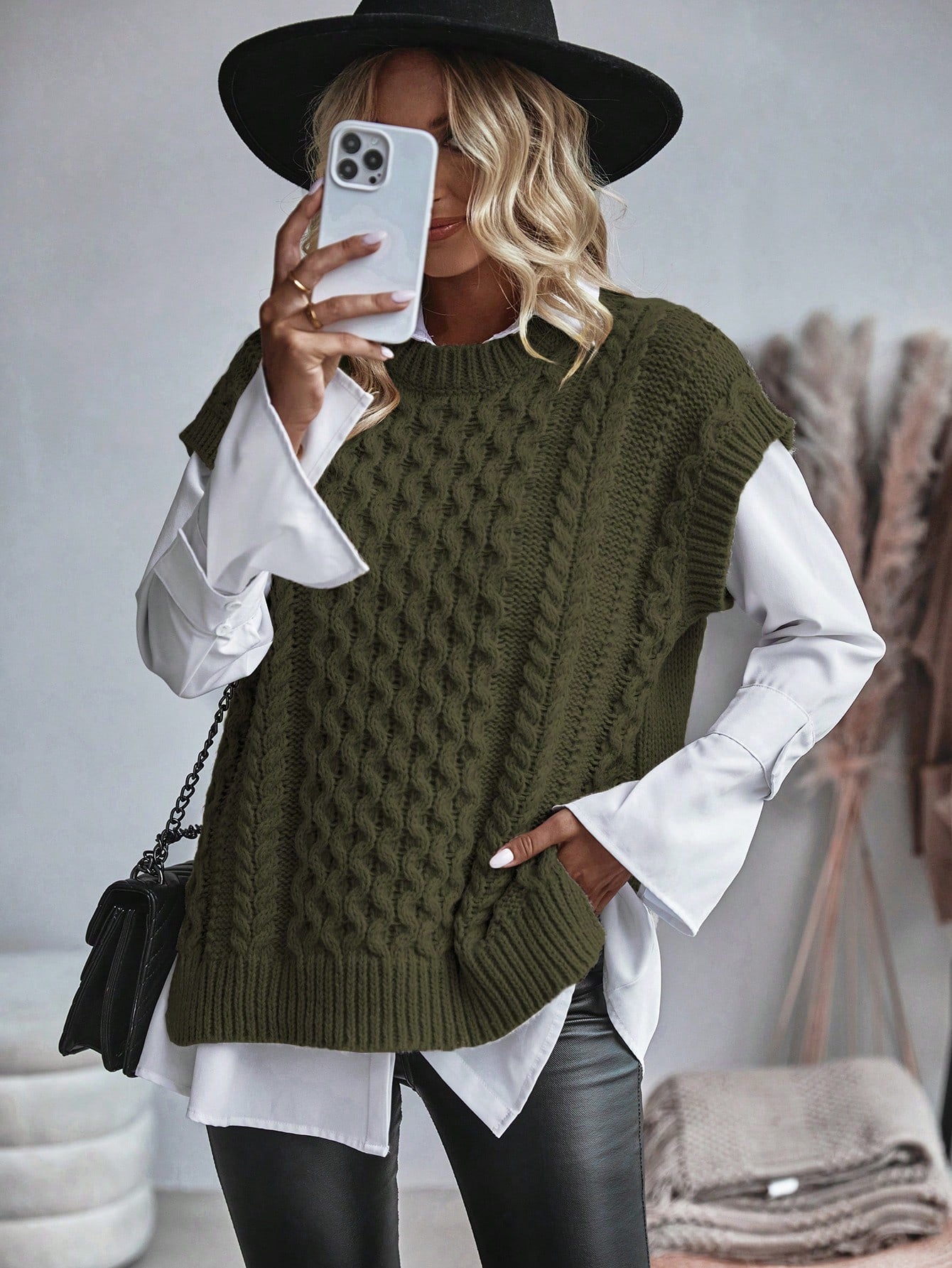Jessamine - Gilet en tricot torsadé sans chemisier