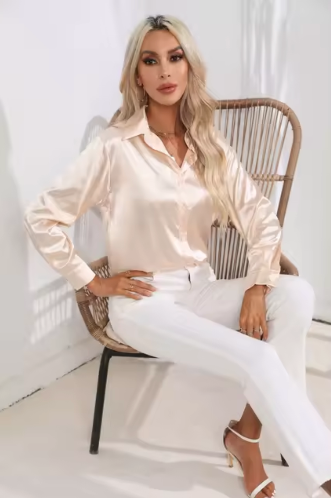 Éléanor - Blouse en Satin à Manches Longues