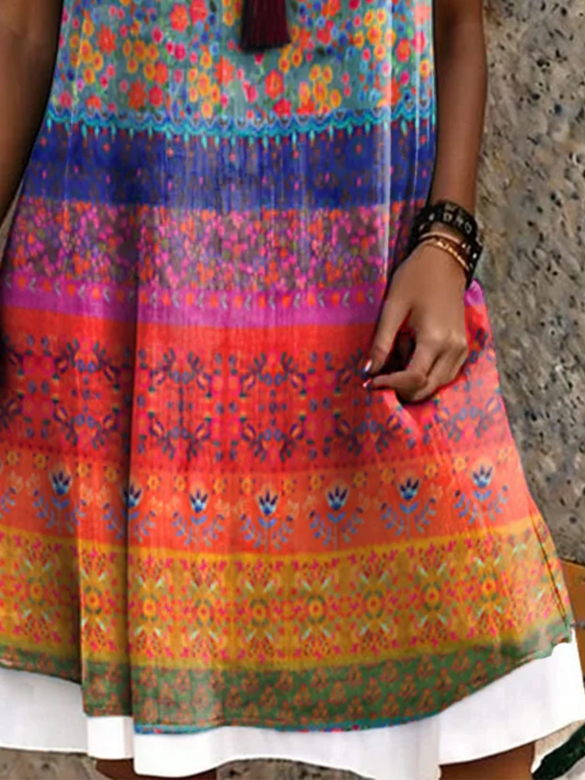 Sienna - Robe Midi sans Manches Ample et Confortable pour l'Été avec Imprimé en Couleurs Arc-en-Ciel