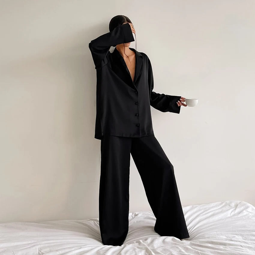 Villa - Ensemble de pyjama oversize en soie élégante