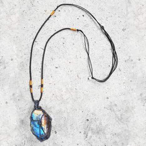 Collier Cœur de Dragon en Labradorite