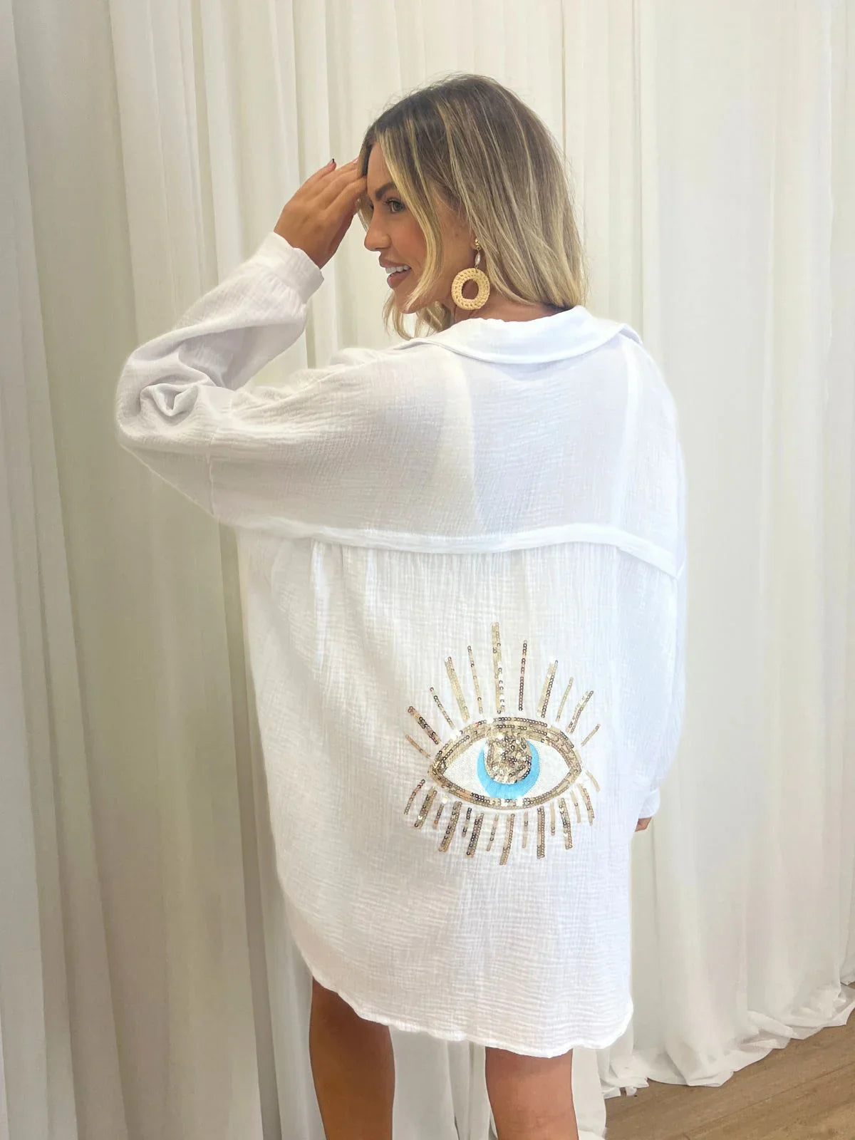 Clara - Blouse kimono brodée d'un œil