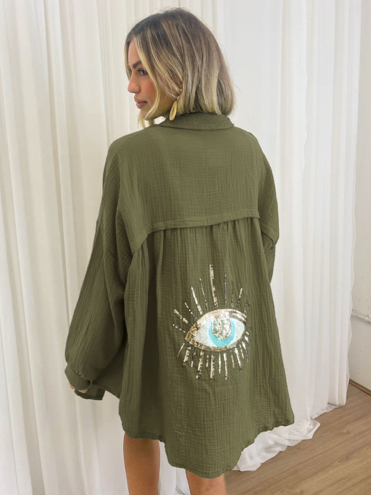 Clara - Blouse kimono brodée d'un œil