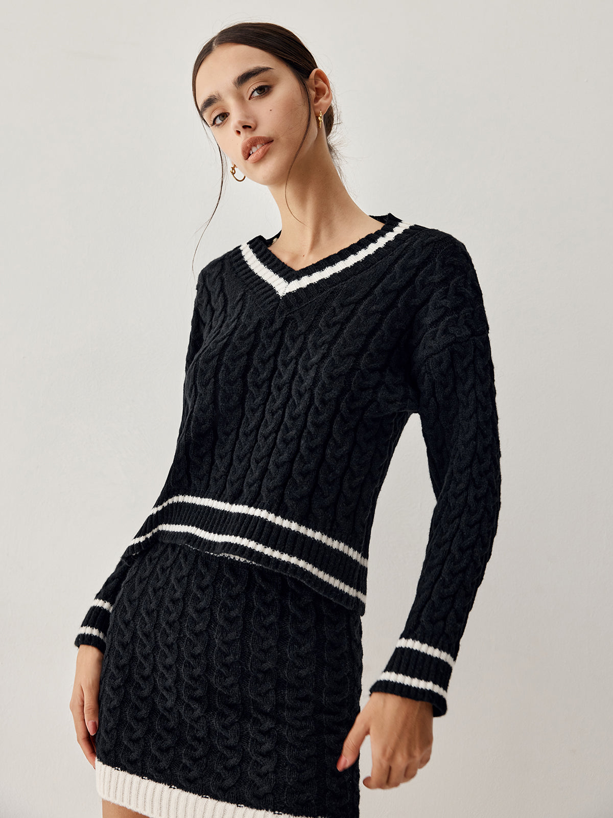 Éléonore - Pull en Tricot avec Jupe