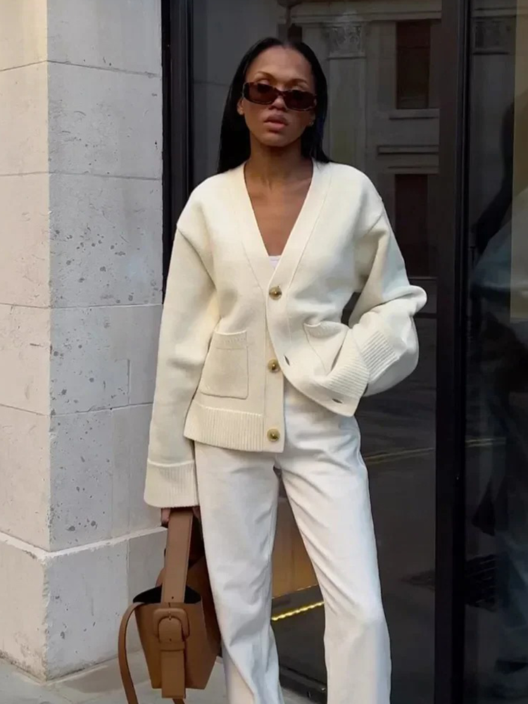 Adèle - Gilet Élégant Femme | Gilet à Boutons | Pull Femme Marron/Blanc