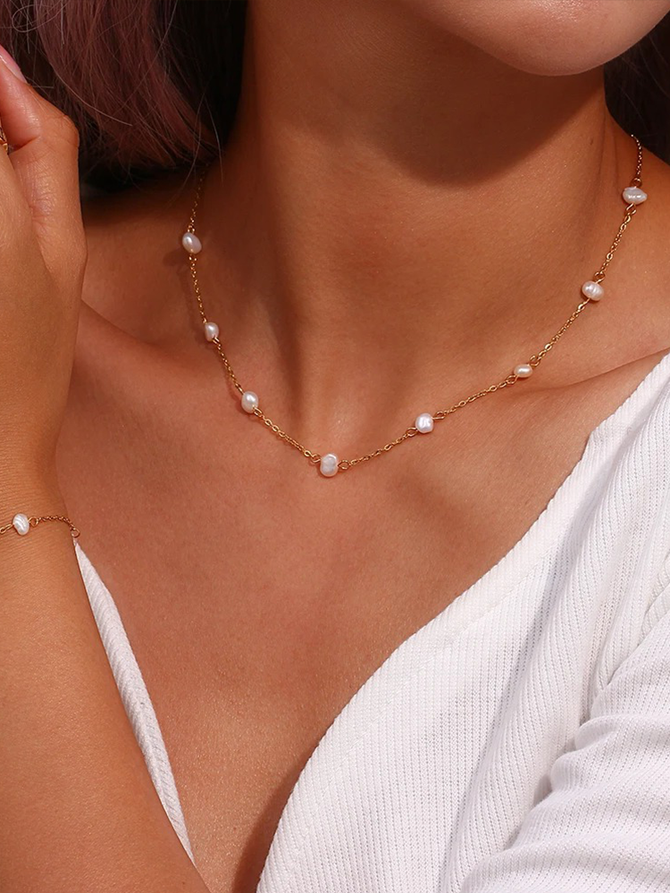 Laury - Collier Perles d'Eau Douce Or