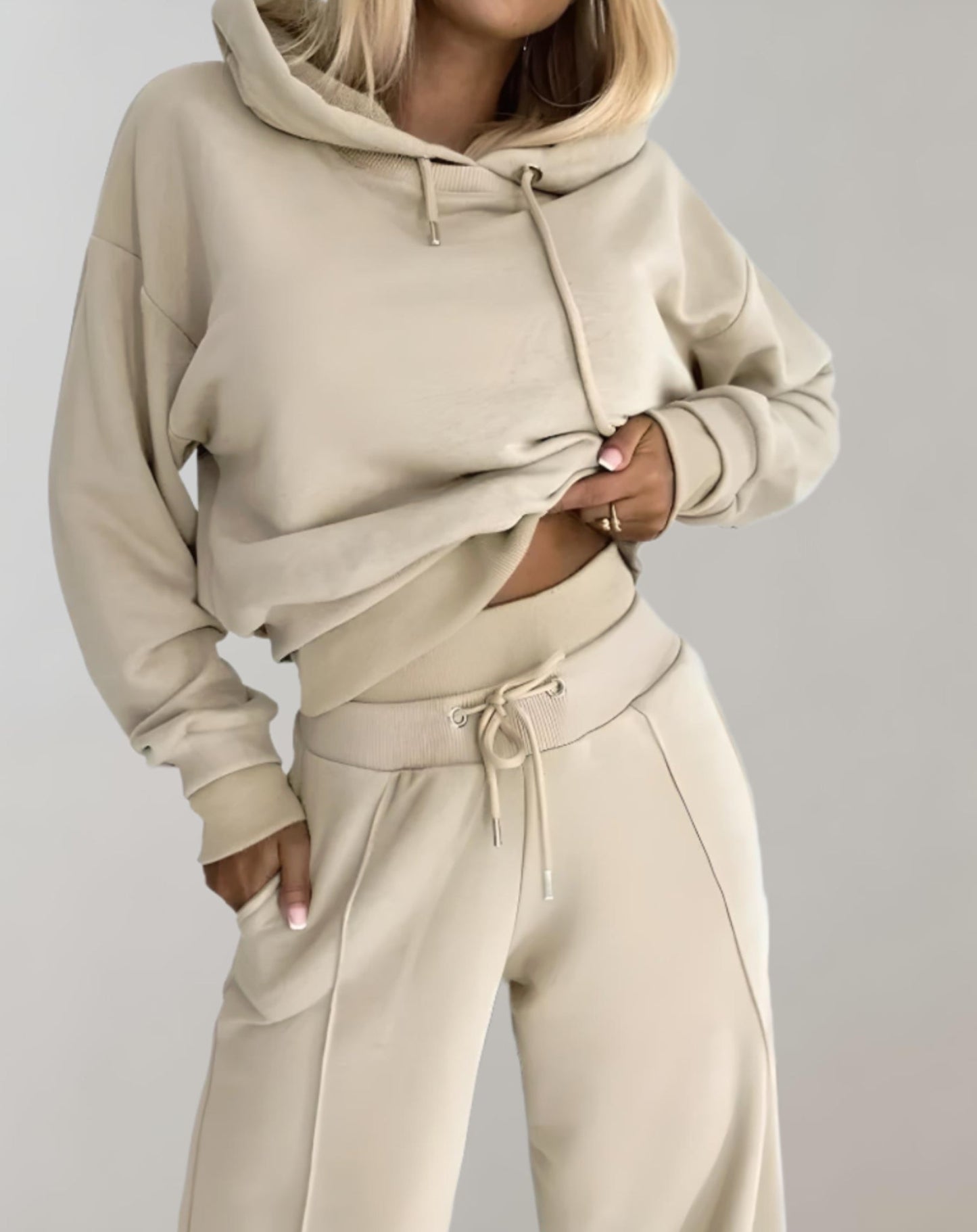 Josiane - Ensemble Élégant à Capuche et Pantalon Ample