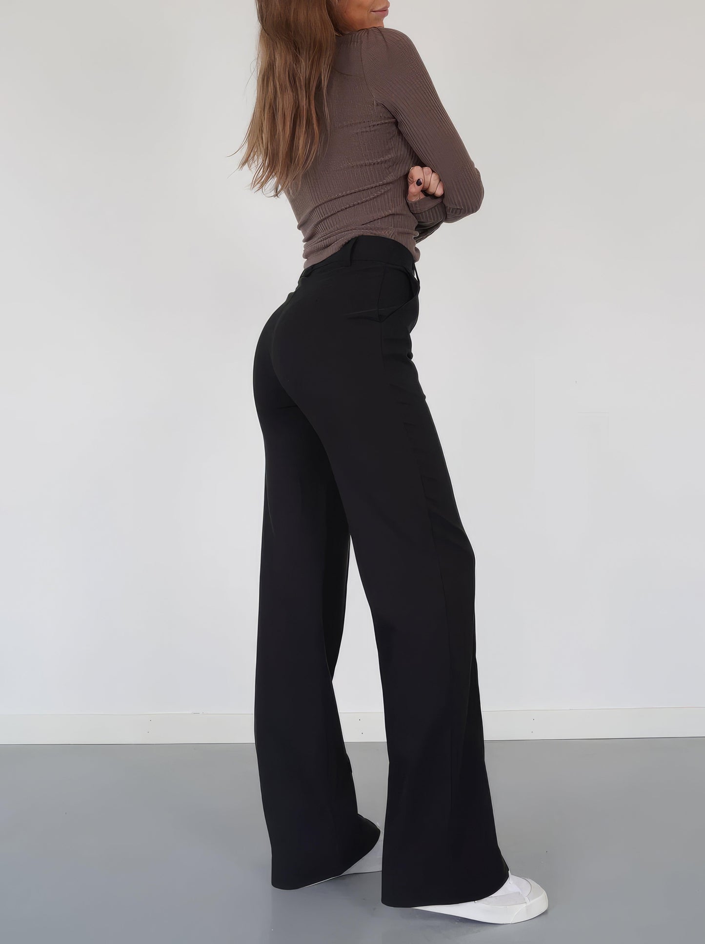 Léonie - Pantalon Droit Élégant