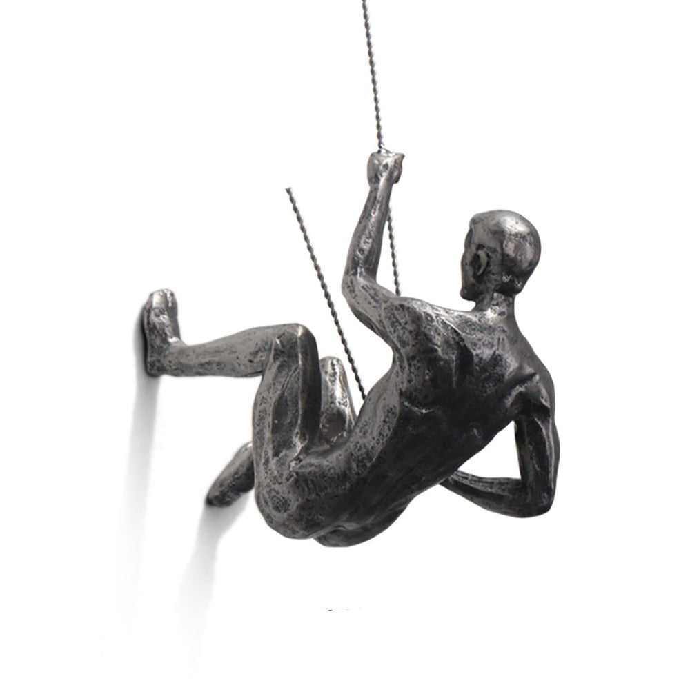 Statuistica - Sculpture murale dynamique d'hommes grimpant en 3 poses différentes, une décoration intérieure accrocheuse