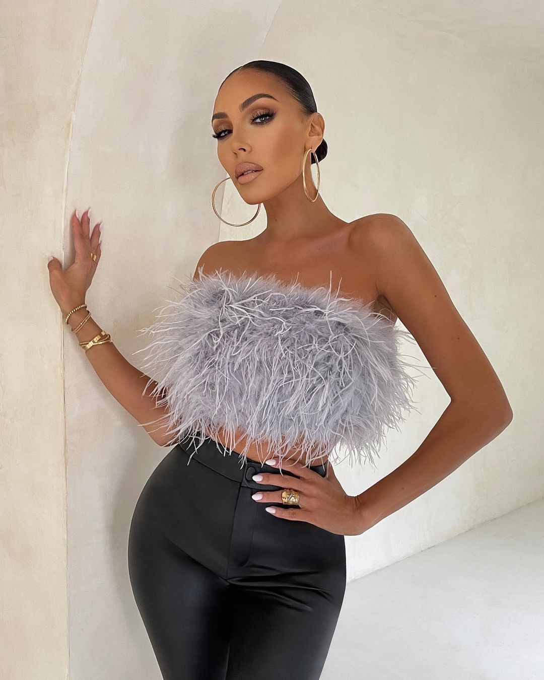 Maya - Top sans bretelles avec plumes imitées