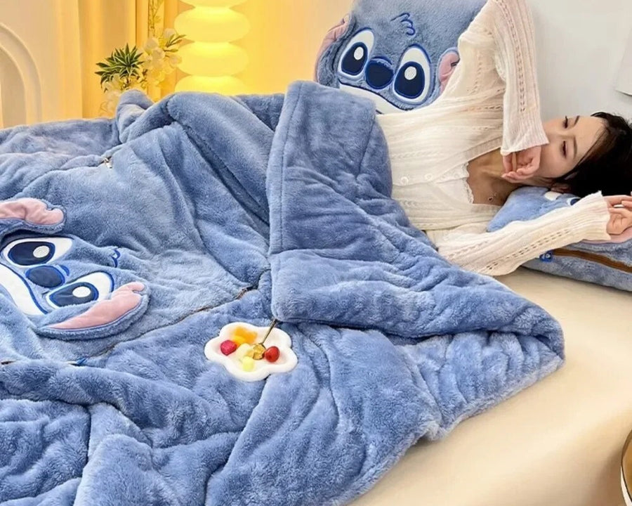 CozyCus - Transformez Votre Confort Avec Notre Ensemble Couverture et Coussin