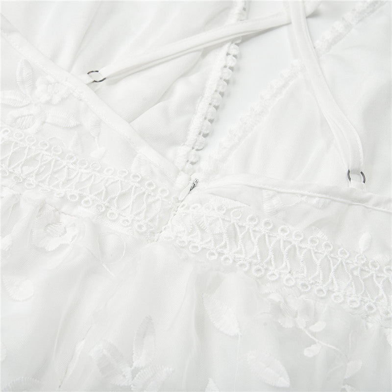 Sophia - Robe de Plage en Dentelle Fleurie