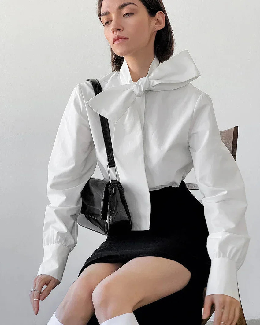 Abril - Chemise Blanche avec Nœud