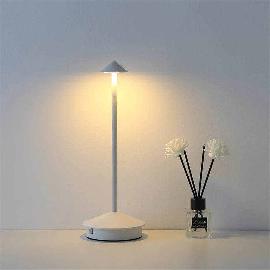 ArrowGlow - Lampe de table sans fil longue et effilée avec 3 couleurs de lumière, commande tactile et design moderne
