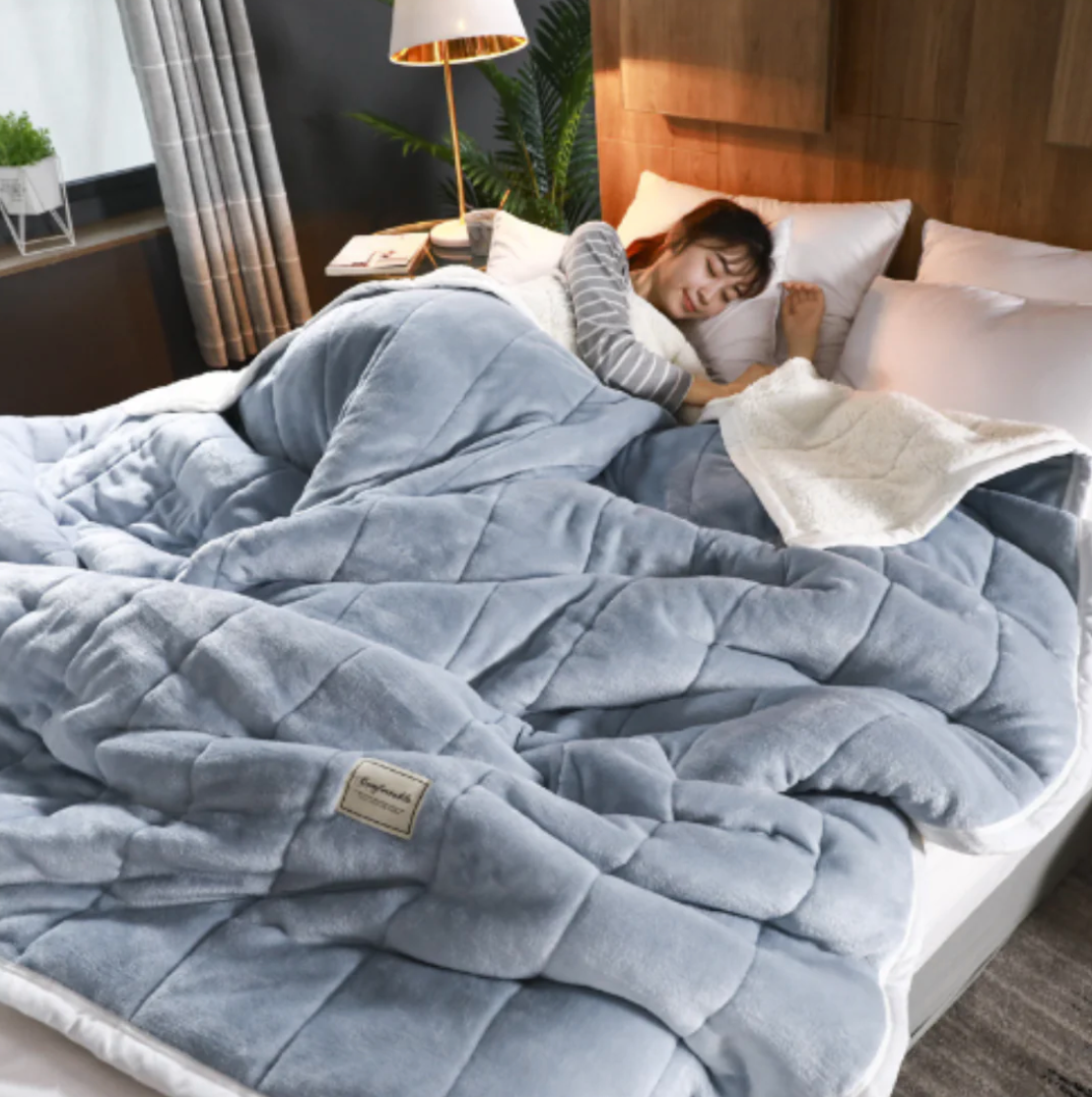 Daphné - La couverture triple épaisseur idéale pour l’automne et l’hiver !