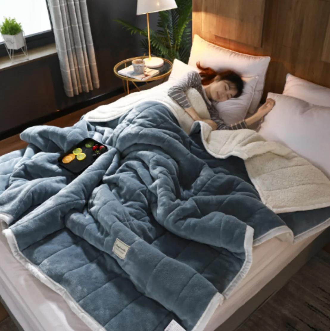 Daphné - La couverture triple épaisseur idéale pour l’automne et l’hiver !