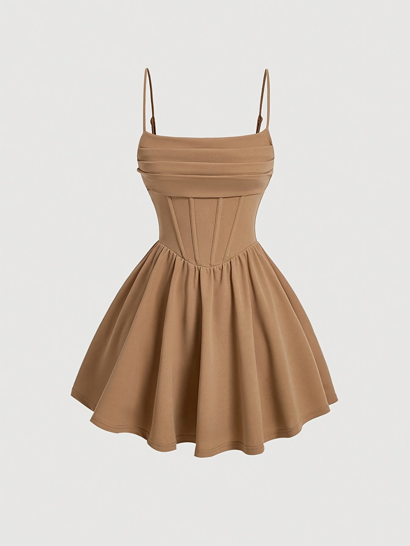 Céleste - Robe Romantique à Jupe Plissée et Bretelles Fines en Beige