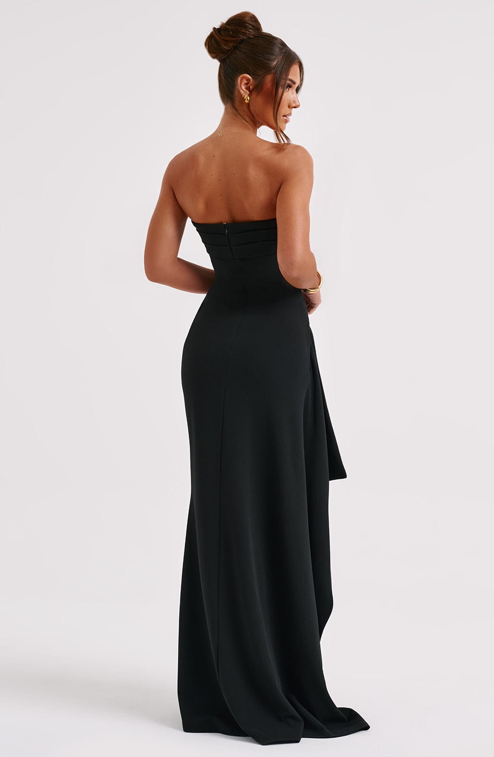 Shena – Robe longue épaules dénudées