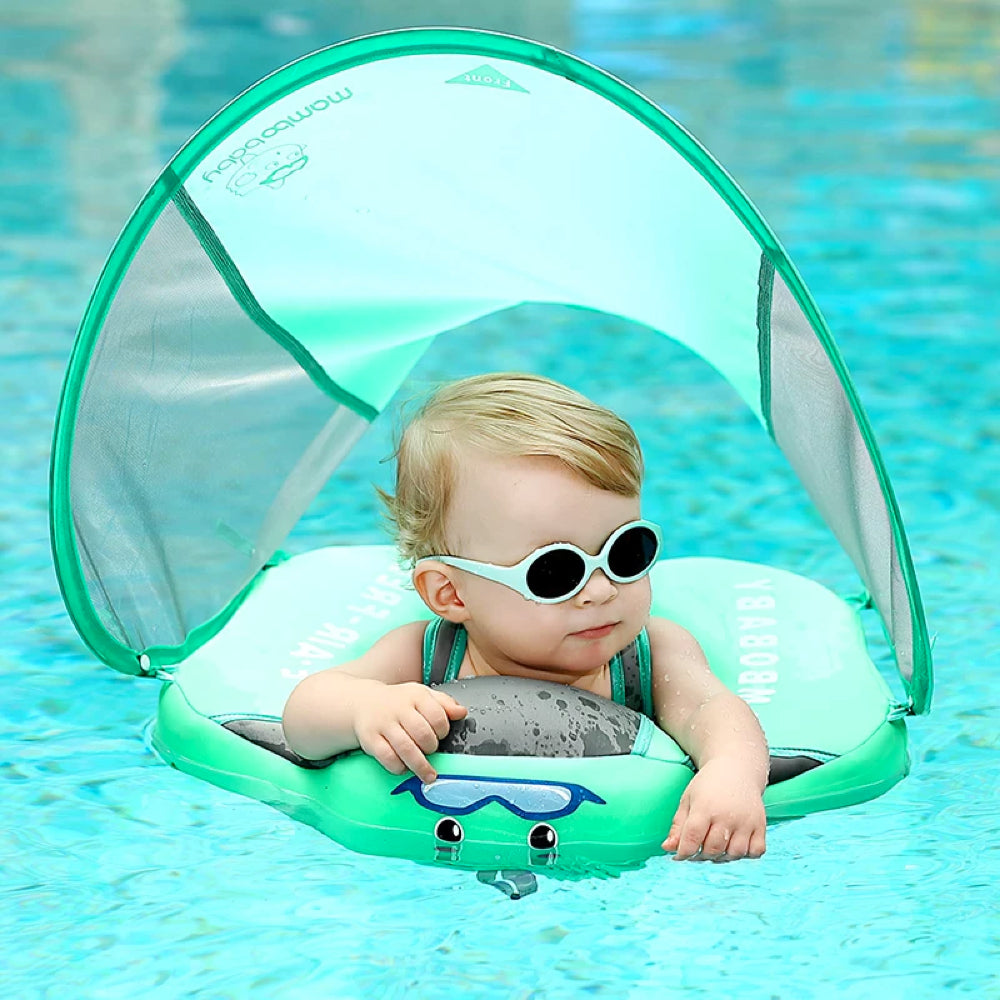 Anneau de natation de sécurité pour les tout-petits dans la piscine ou à la plage, plein de plaisir et sans danger