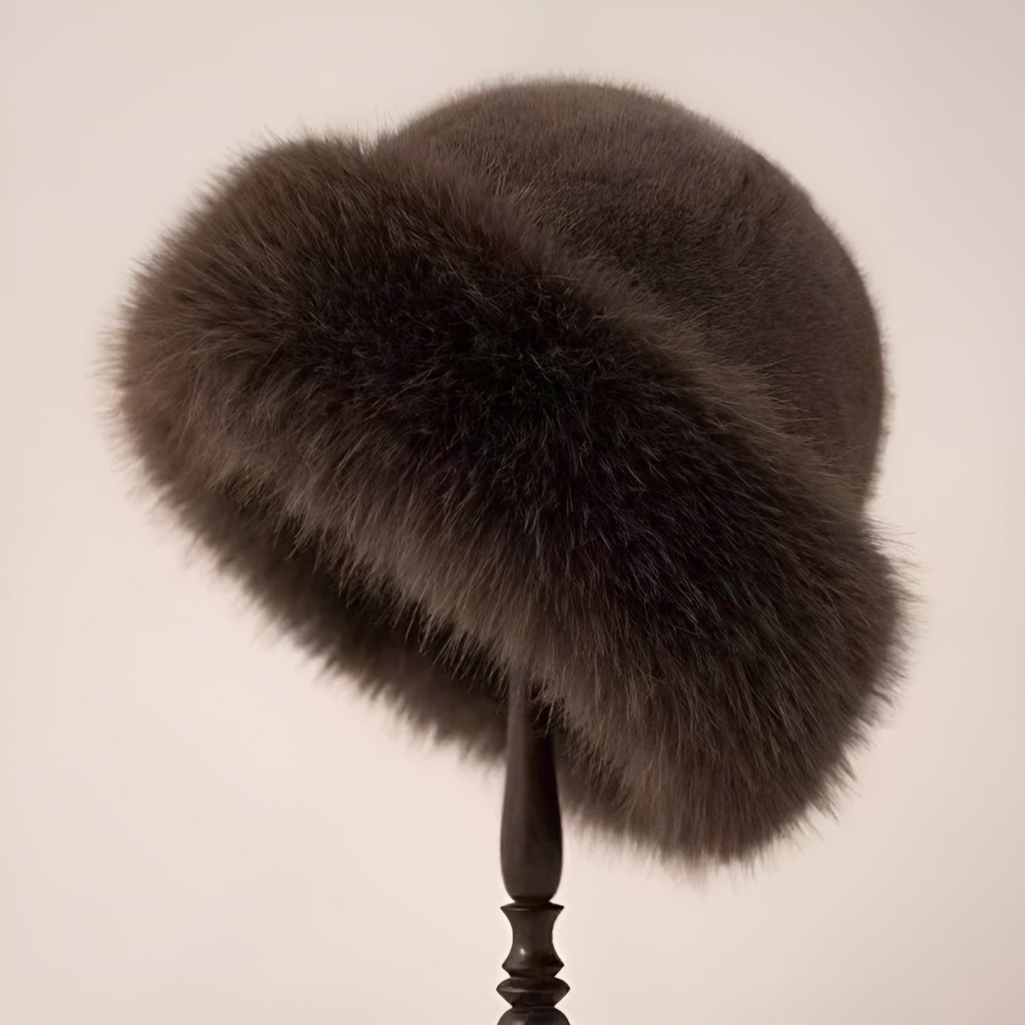 Félicité - Chapeau en Fausse Fourrure Luxueux au Style Vintage