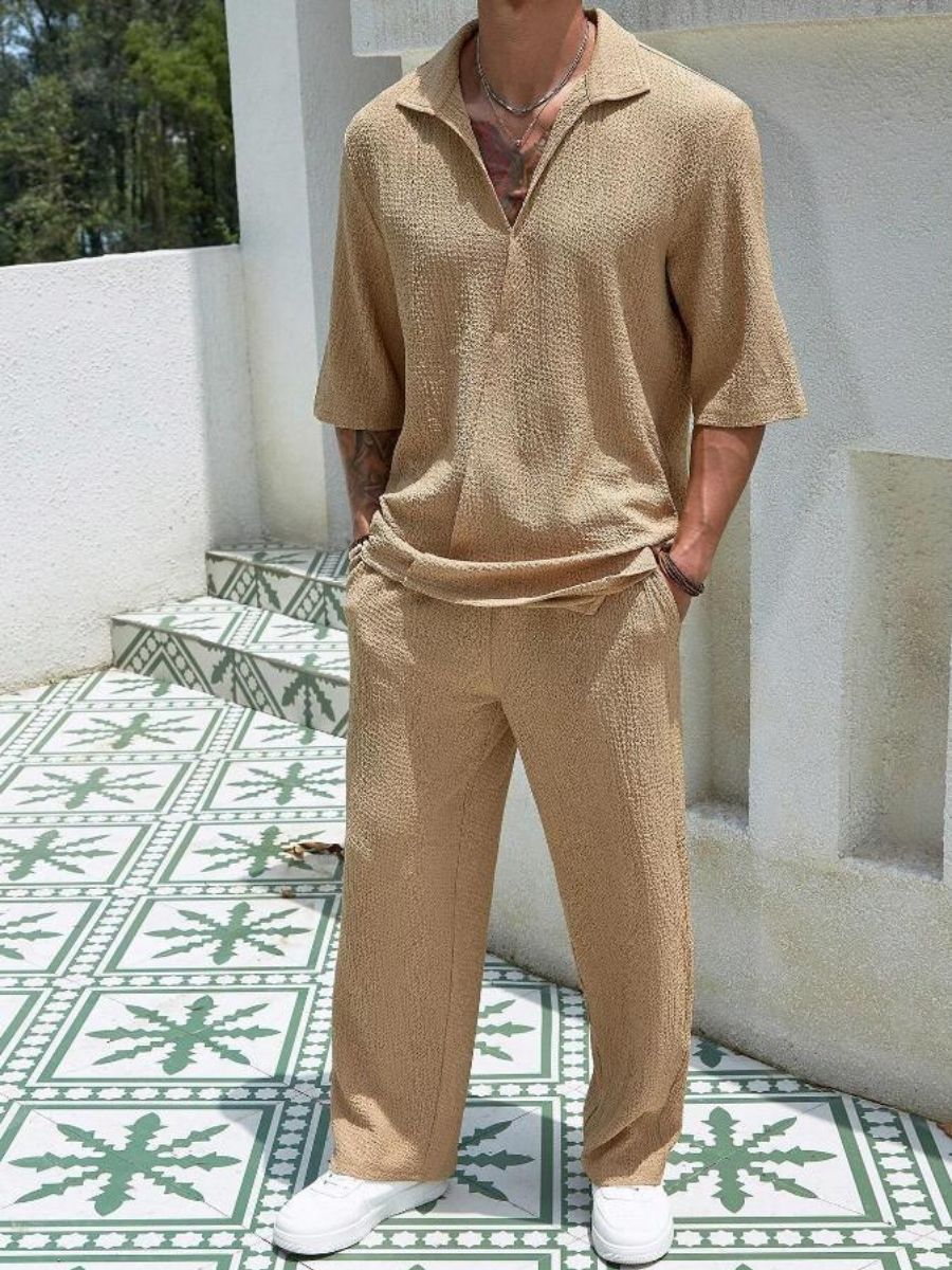 Alex - Ensemble d'Été Texturé à Deux Pièces pour Hommes avec T-shirt à Col V et Manches Mi Longues et Pantalon Large