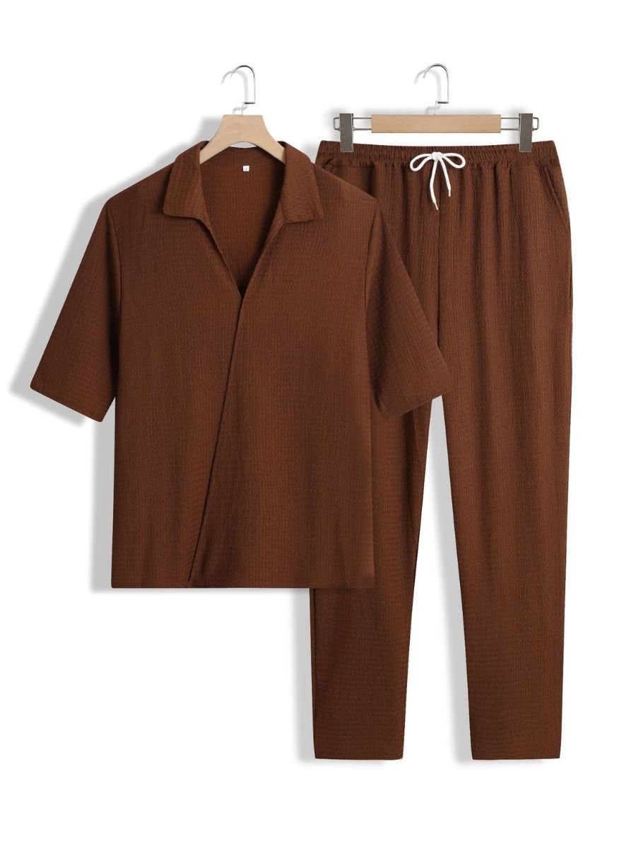Alex - Ensemble d'Été Texturé à Deux Pièces pour Hommes avec T-shirt à Col V et Manches Mi Longues et Pantalon Large