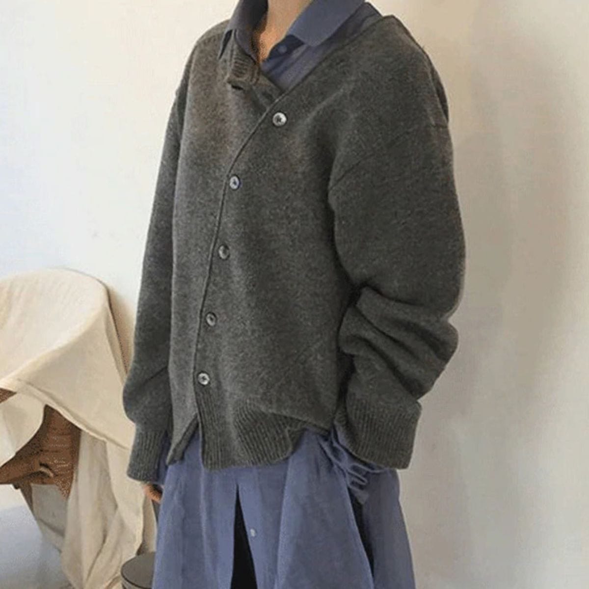 Brendane - Manteau en Laine Asymétrique à Boutons pour Femmes