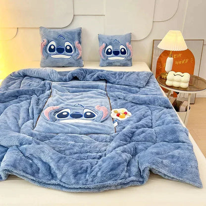 CozyCush : transformez votre confort avec notre ensemble couverture et oreiller