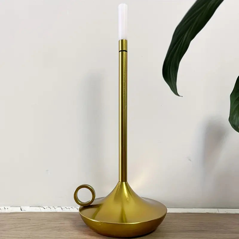 Lampe de Luxe GlowCandle à Commande Tactile avec Variateur en Forme de Bougie Gothique