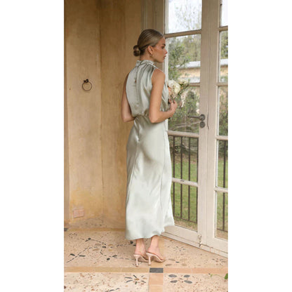Mila | Robe midi satinée à col halter
