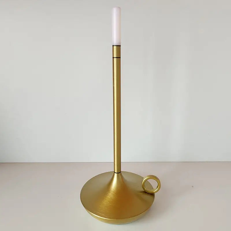 Lampe de Luxe GlowCandle à Commande Tactile avec Variateur en Forme de Bougie Gothique