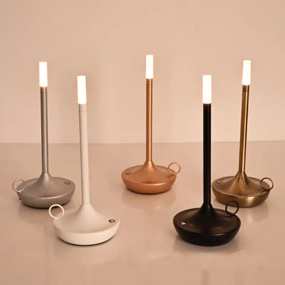 Lampe de Luxe GlowCandle à Commande Tactile avec Variateur en Forme de Bougie Gothique