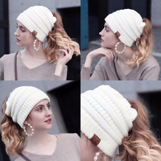 Éloïse - Bonnet en Tricot avec Ouverture pour Queue de Cheval