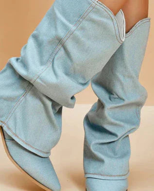 Evelyn - Bottes en Denim à Large Revers avec Flair Statement pour le Printemps et l'Été