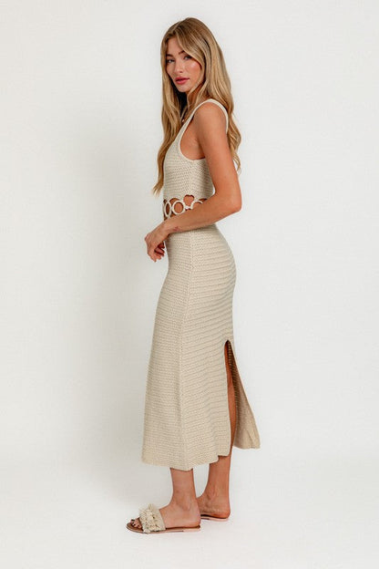 Mendy – Robe Midi en Crochet sans Manches à Encolure Carrée