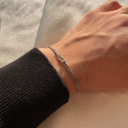 Vahla - Bracelet Nœud Minimaliste
