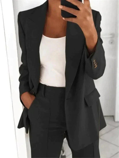 GlamorGlide - Costume puissant pour femmes : Libérez votre confiance