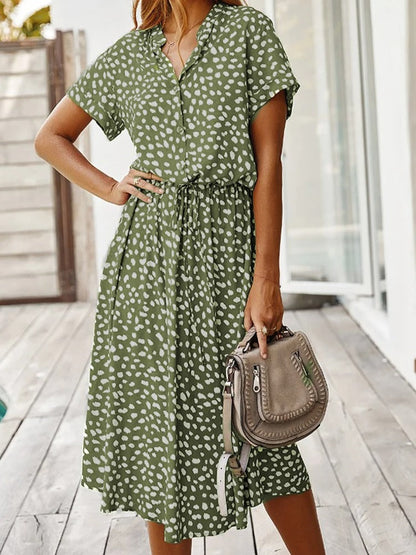 Sophia - Robe à imprimé léopard avec un chapeau en paille