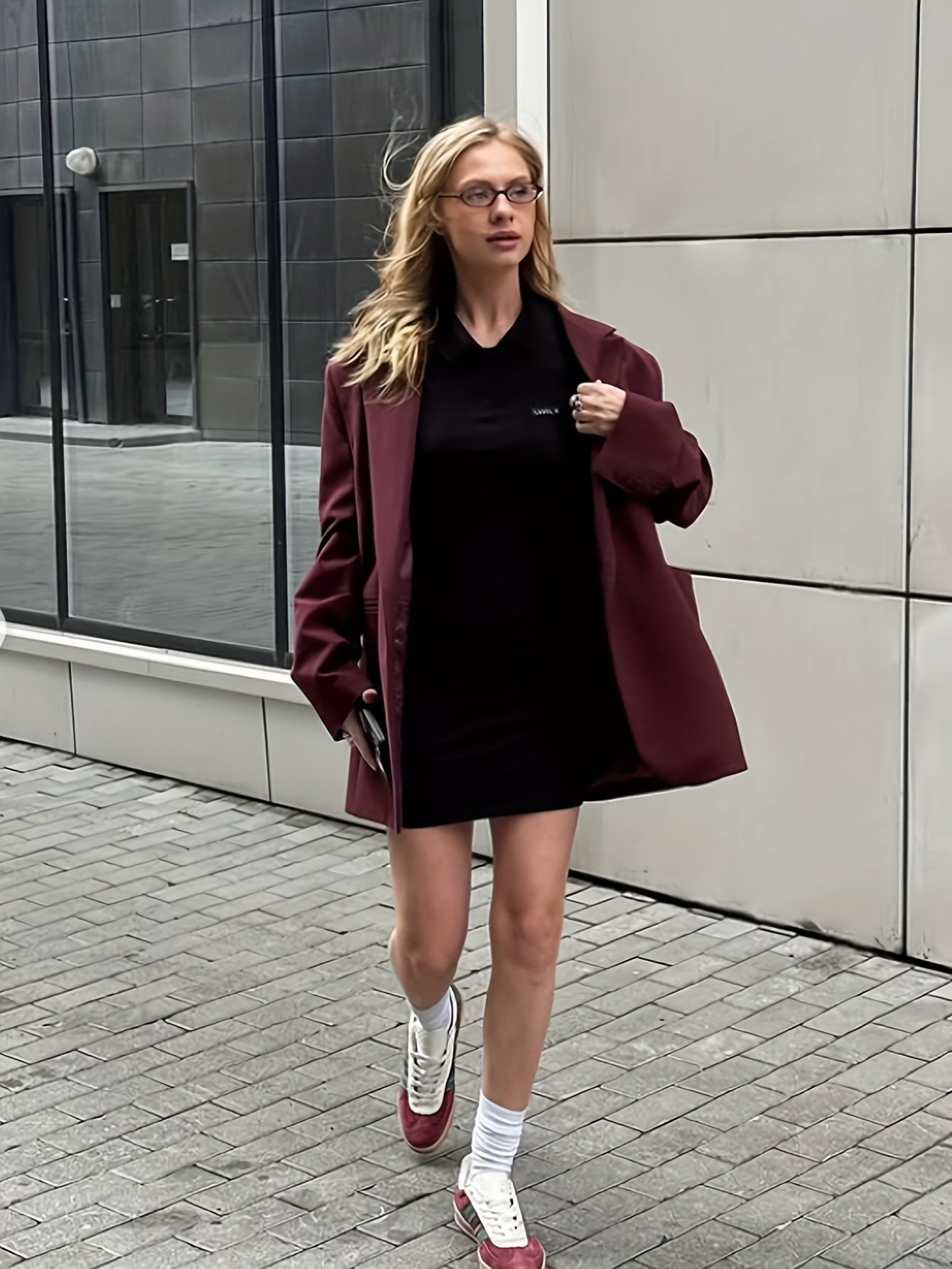 Iréva - Blazer Oversize Classique Bordeaux pour Femme – Veste de Mi-Saison