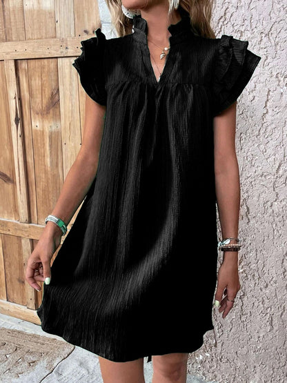 Leena – Robe Mini à Volants avec Mancherons Fendus et Encolure Fendue