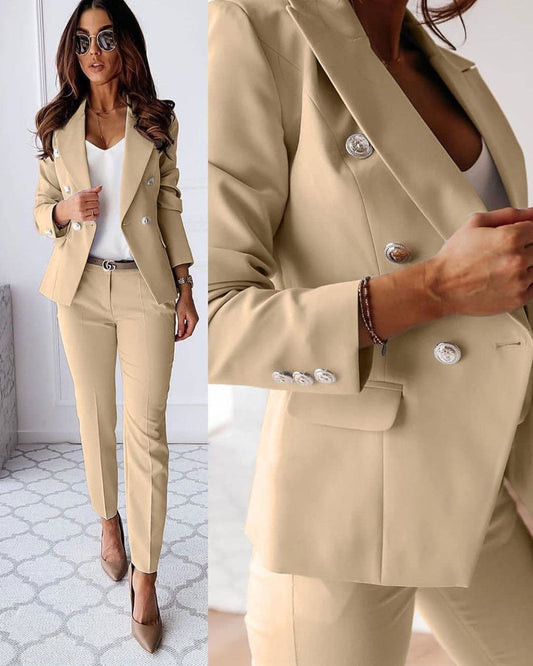 Hélène - Blazer Élégant et Cintré aux Couleurs Unies avec Boutons Détaillés pour Femme