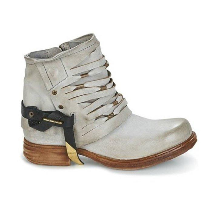 Blanche - Bottines confortables