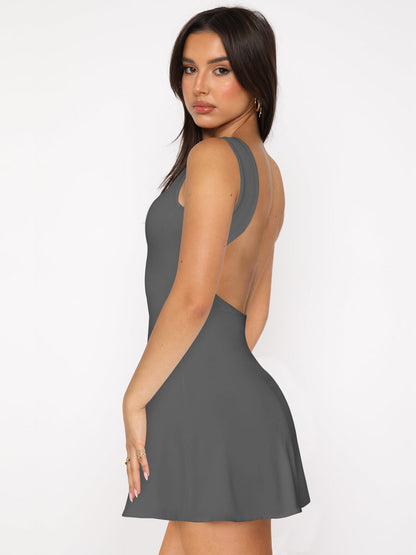 Shena – Robe Mini à Bretelles Larges et Dos Nu