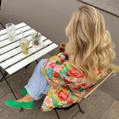 Juliette - Look veste à fleurs colorées