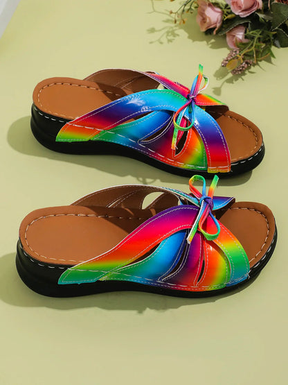 Lyric - Sandales orthopédiques à semelles amortissantes avec design élégant en cuir vegan et nœud sur le devant disponibles en couleurs unies estivales